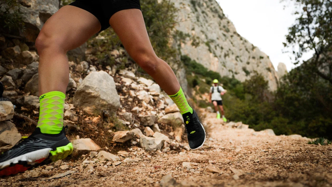 Barfotaskor för löpning och träning