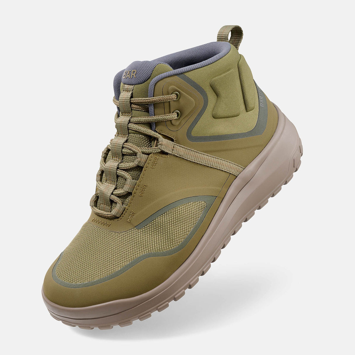 Unisex vandringssko Trail LITE Tex från märket BÄR i olivgrönt – minimalistisk och bred tåboxdesign för naturlig gång, perfekt för vandring och outdooraktiviteter.