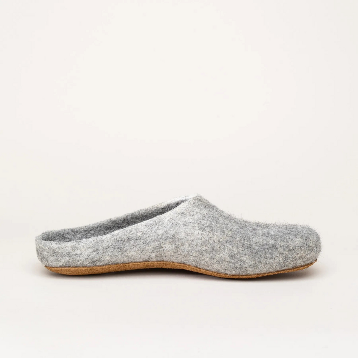 Magicfelt 713 Gotlandsfår Ljusgrå