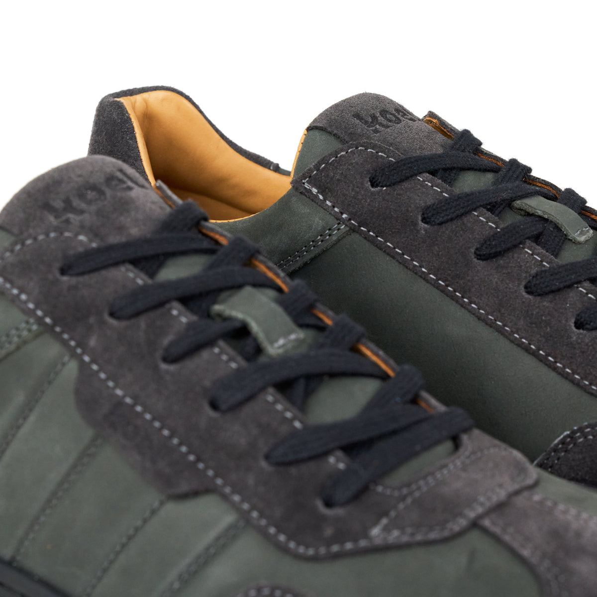 Koel Helio Suede Herr Grey, detaljbild