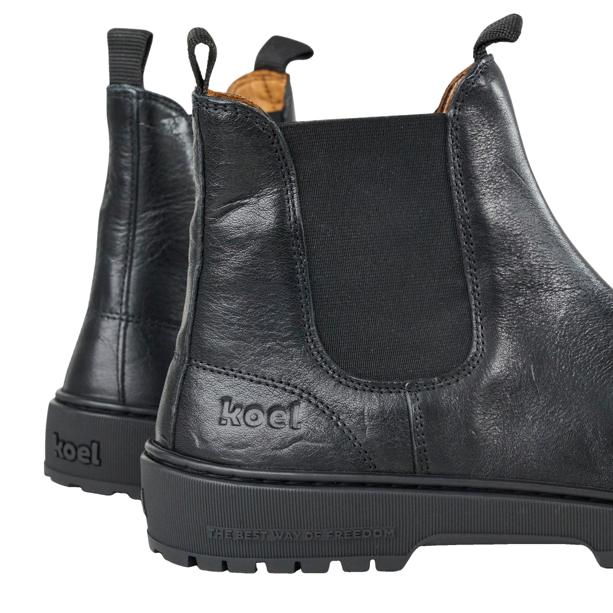 Koel Gavien Leather Dam Black – bakifrån