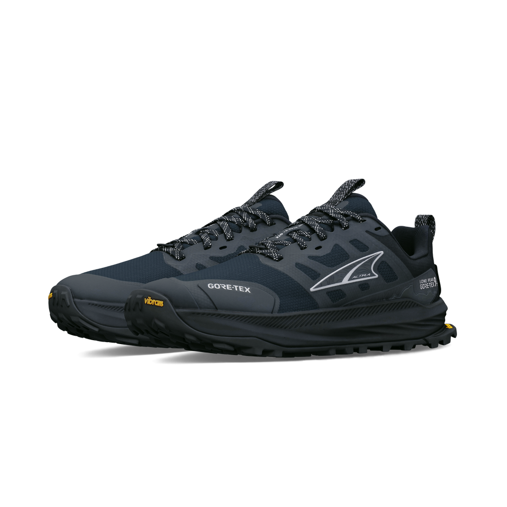 Altra Lone Peak 9+ Gtx Dam Black trailsko, närbild på tåboxen