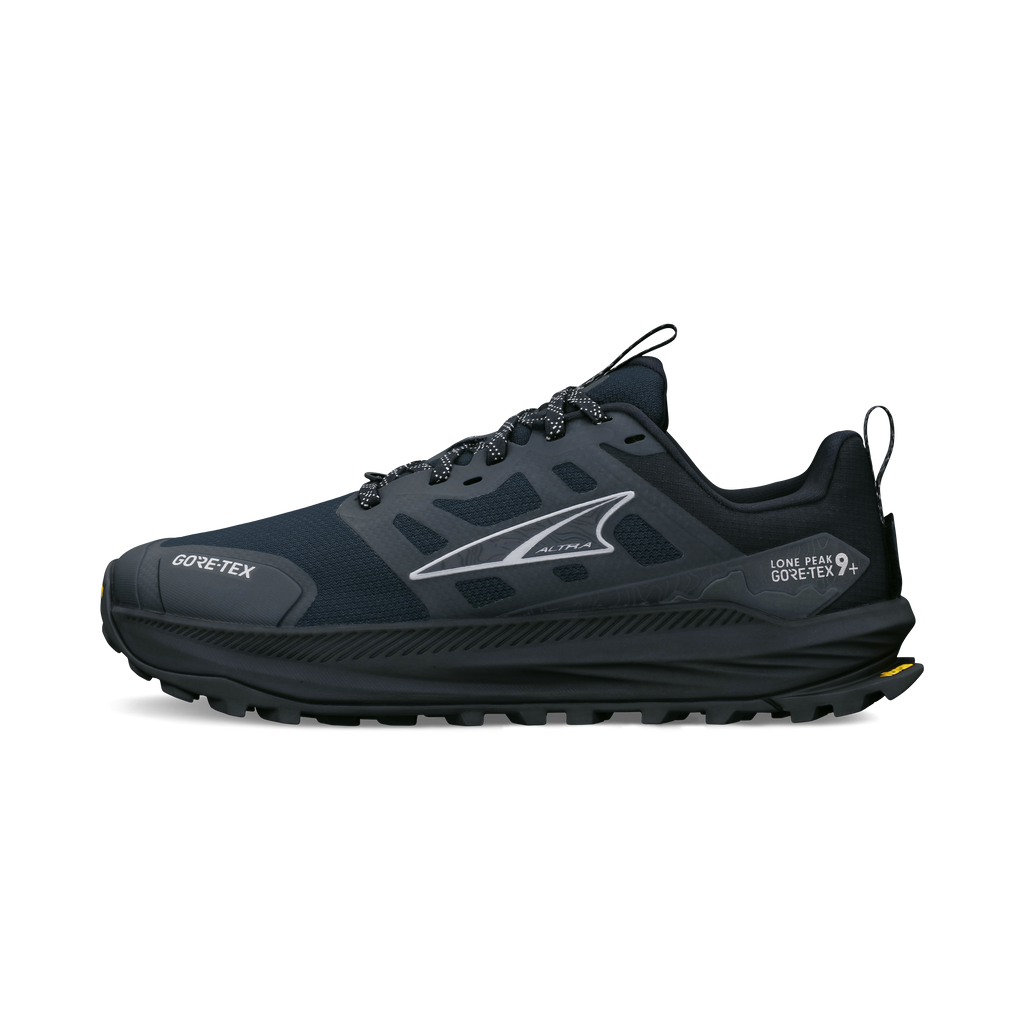 Altra Lone Peak 9+ Gtx Dam Black trailsko, livsstilsbild