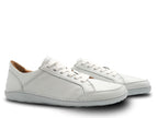 Aylla Ari Herr White