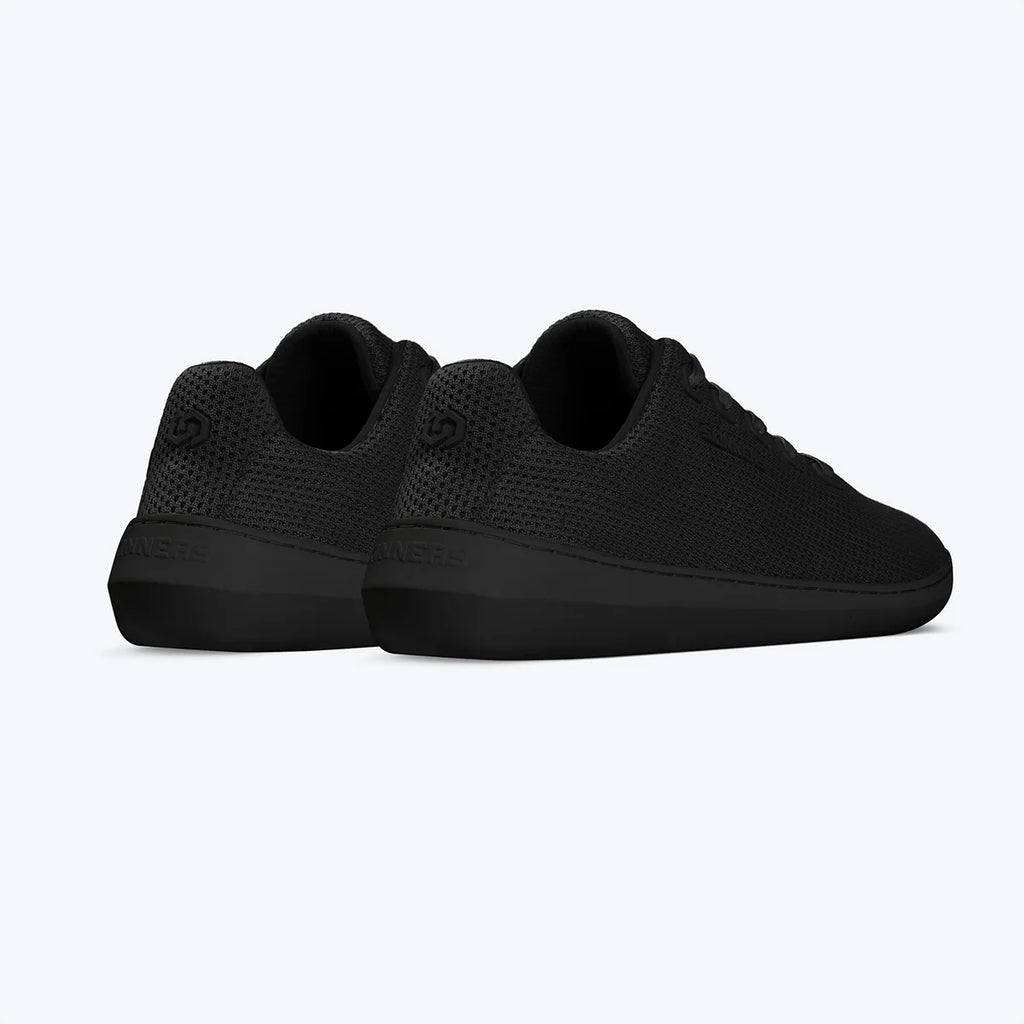 Skinners Globetrotter Ii Unisex True Black sneaker, bakifrån