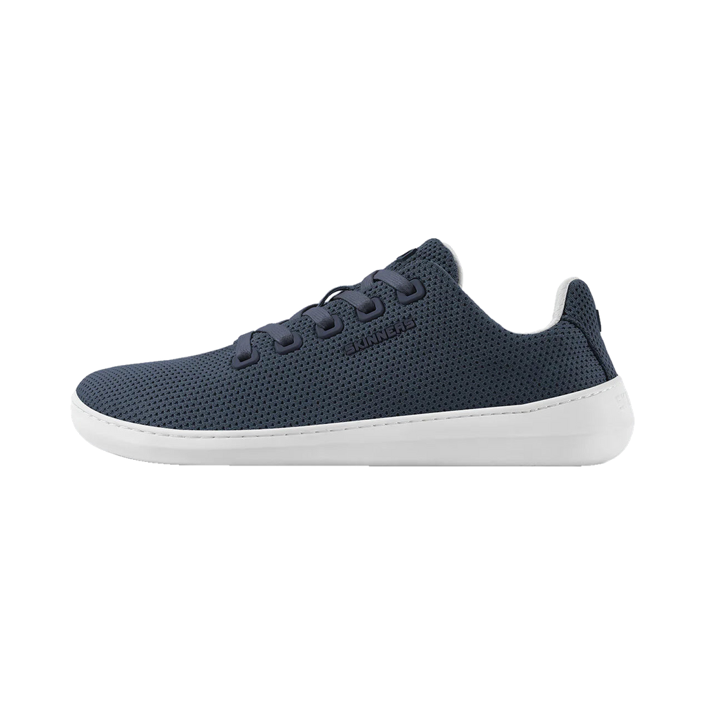 Skinners Globetrotter Ii Unisex Navy Blue sneaker, sedd från sidan