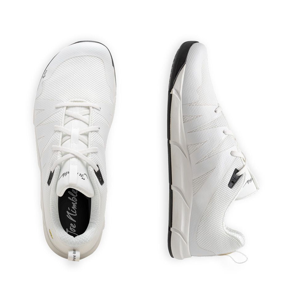 Vita löparskor från Joe Nimble, modell Addict, med bred tåbox, noll drop och minimalistisk design för naturlig fotrörelse och optimal komfort.