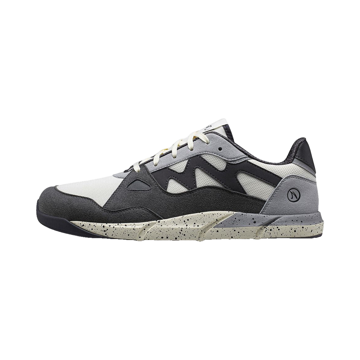Joe Nimble Sneaker Addict – barfotasko för dam i grå, svart och offwhite med bred tåbox, flexibel yttersula och sportig design. Optimal för naturlig rörelse och vardagskomfort.