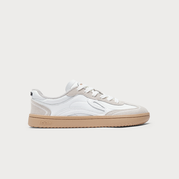 Lejan One Mocka Unisex White sneaker, sedd från sidan