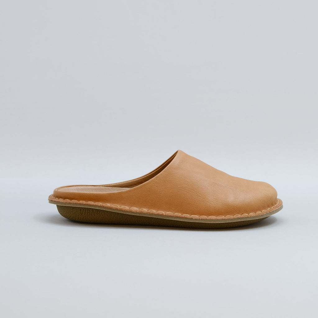 Vibae Roma Leather Unisex Fawn Tan sko, sedd från sidan