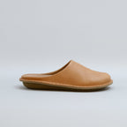 Vibae Roma Leather Unisex Fawn Tan sko, sedd från sidan
