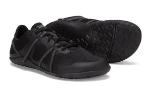 Xero Shoes Speed Force II – ultralätt barfotasko i svart med flexibel sula och ventilerande mesh för naturlig rörelse och maximal markkontakt.