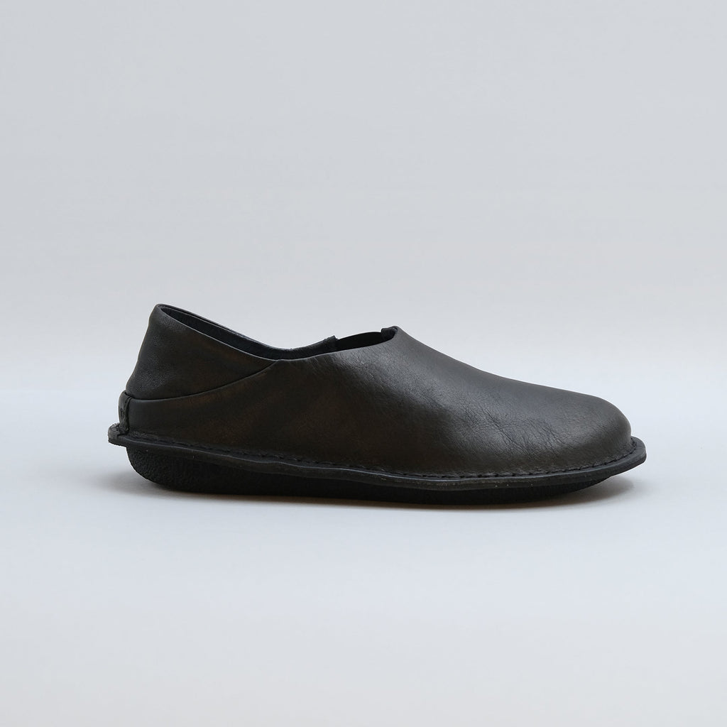 Vibae Zuma Leather Unisex Preto Black sko, sedd från sidan
