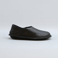 Vibae Zuma Leather Unisex Preto Black sko, sedd från sidan