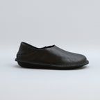 Vibae Zuma Leather Unisex Preto Black sko, sedd från sidan
