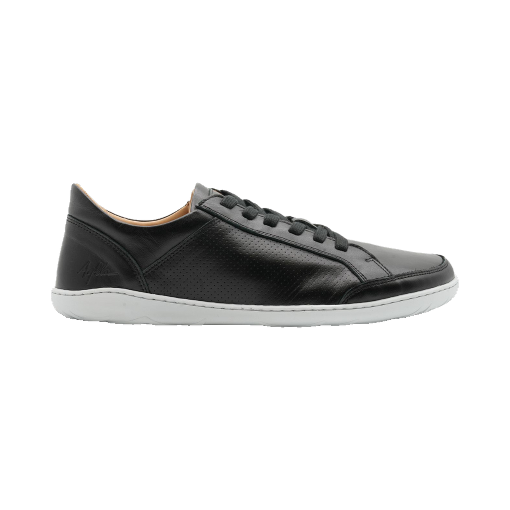 Aylla Ari Dam Black sneaker, sedd från sidan