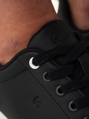 Core Barefoot Sneakers BeLenka Svart