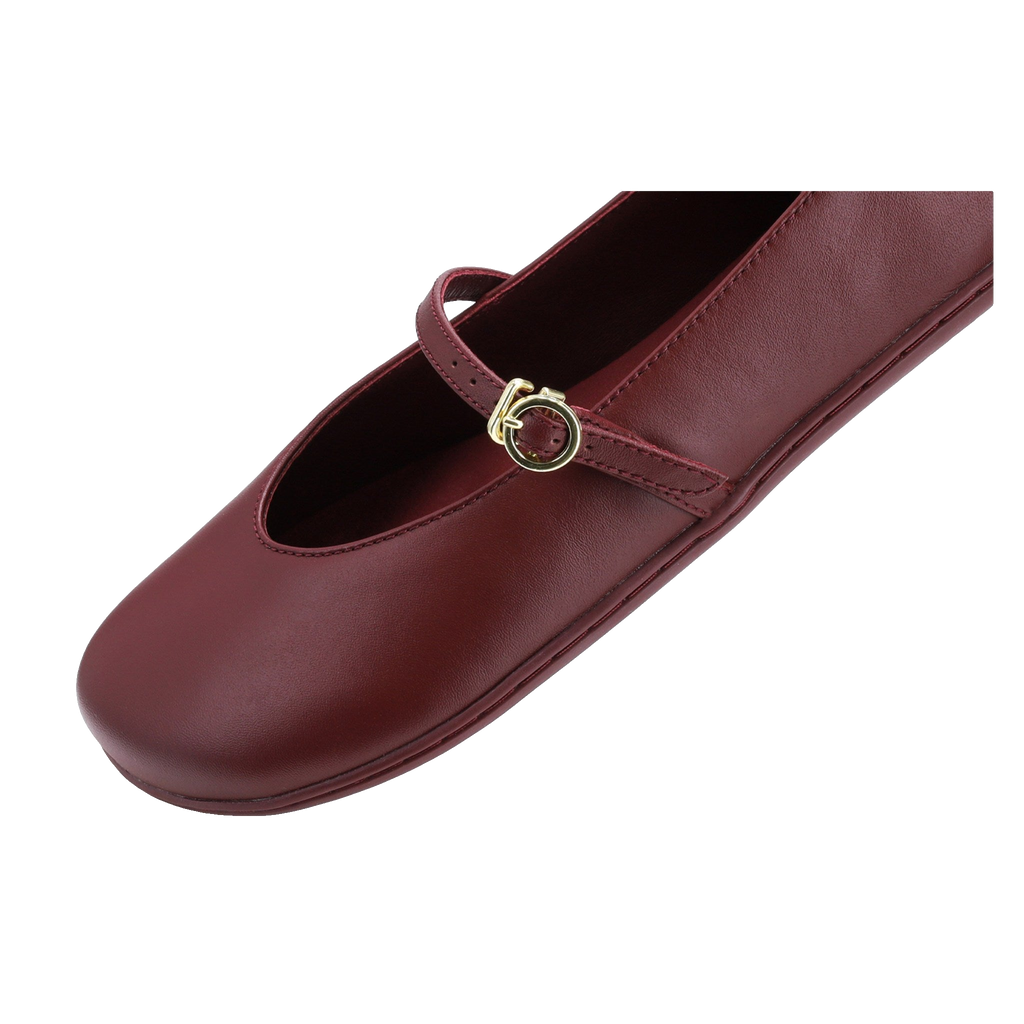 Be Lenka Amalea Dam Burgundy – detaljvy med spänne