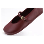 Be Lenka Amalea Dam Burgundy – detaljvy med spänne