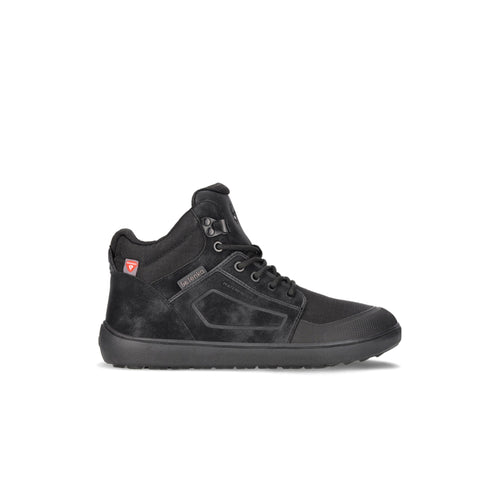 Be Lenka Arctic Edge All Black – vattentät barfota-vinterkänga med PrimaLoft, sidovy
