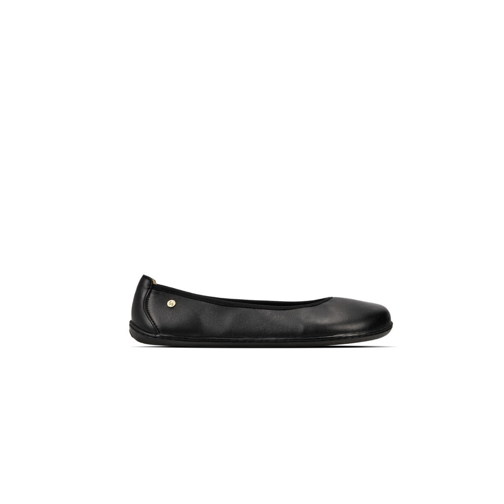 Be Lenka Sophelia Black – detaljvy